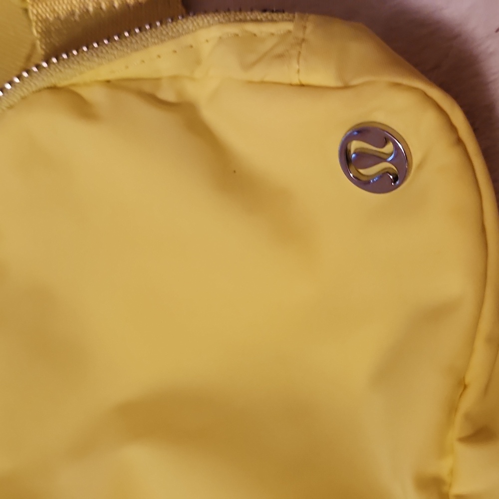 Lululemon Neon Yellow Belt Bag - Picture 2 of 8
